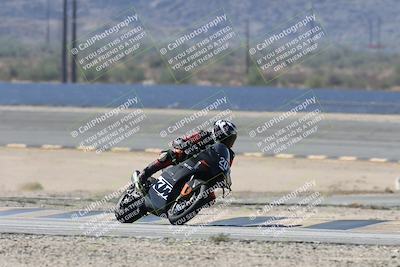 media/Oct-02-2025-Racers Edge (Thu) [[2c91cb6ab3]]/3-B Group/Session 2-Turn 14 (11am)/